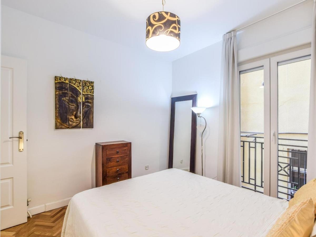 Apartamento Reformado-2 Habitaciones-5 Huespedes Alquiler Temporal Madrid Eksteriør billede